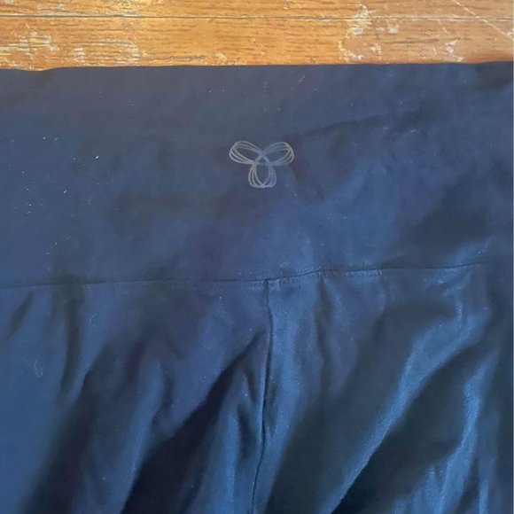 TNA Cotton Leggings - Picture 4 of 4